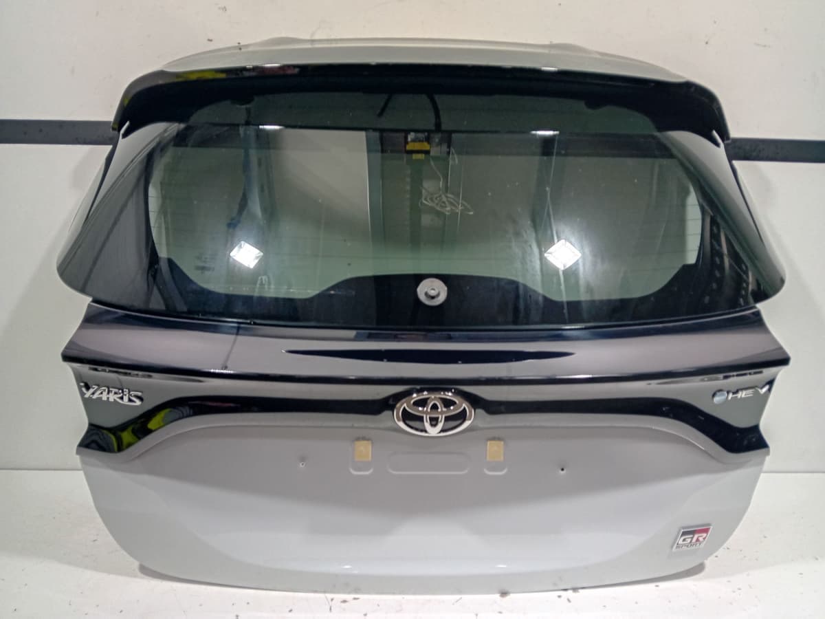 Malle / hayon / coffre — TOYOTA — YARIS IV — OE 67005K0030 — occasion garantie 2 ans