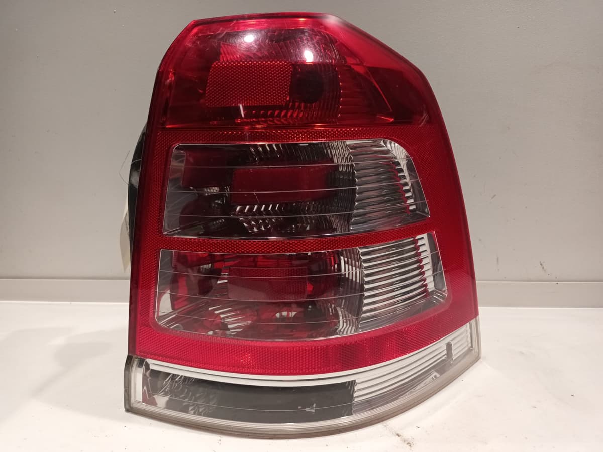 Feu arriere droit — OPEL — ZAFIRA II — PHASE 2 — OE 95512600 — occasion garantie 2 ans