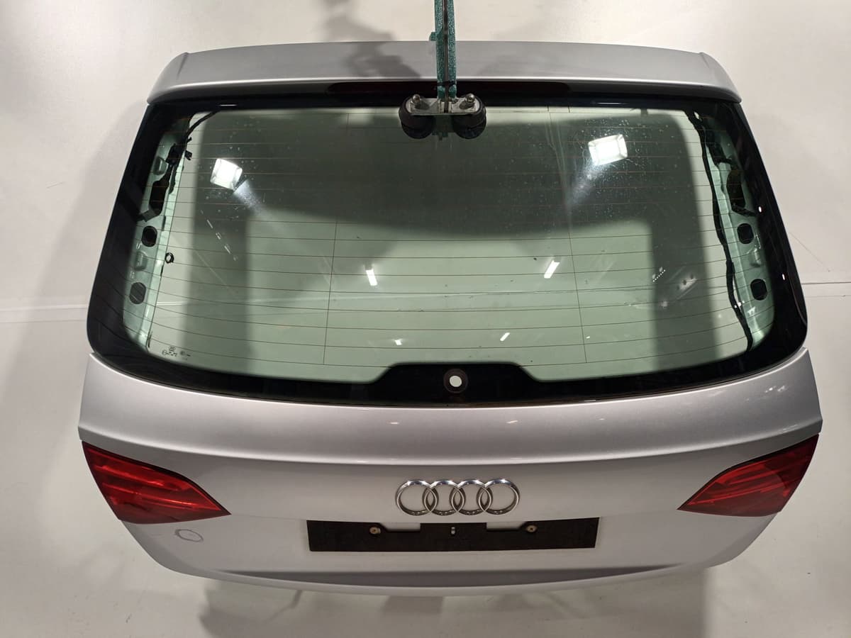 Malle / hayon / coffre — AUDI — A4 III AVANT — PHASE 1 — OE 8K9827023 — occasion garantie 2 ans