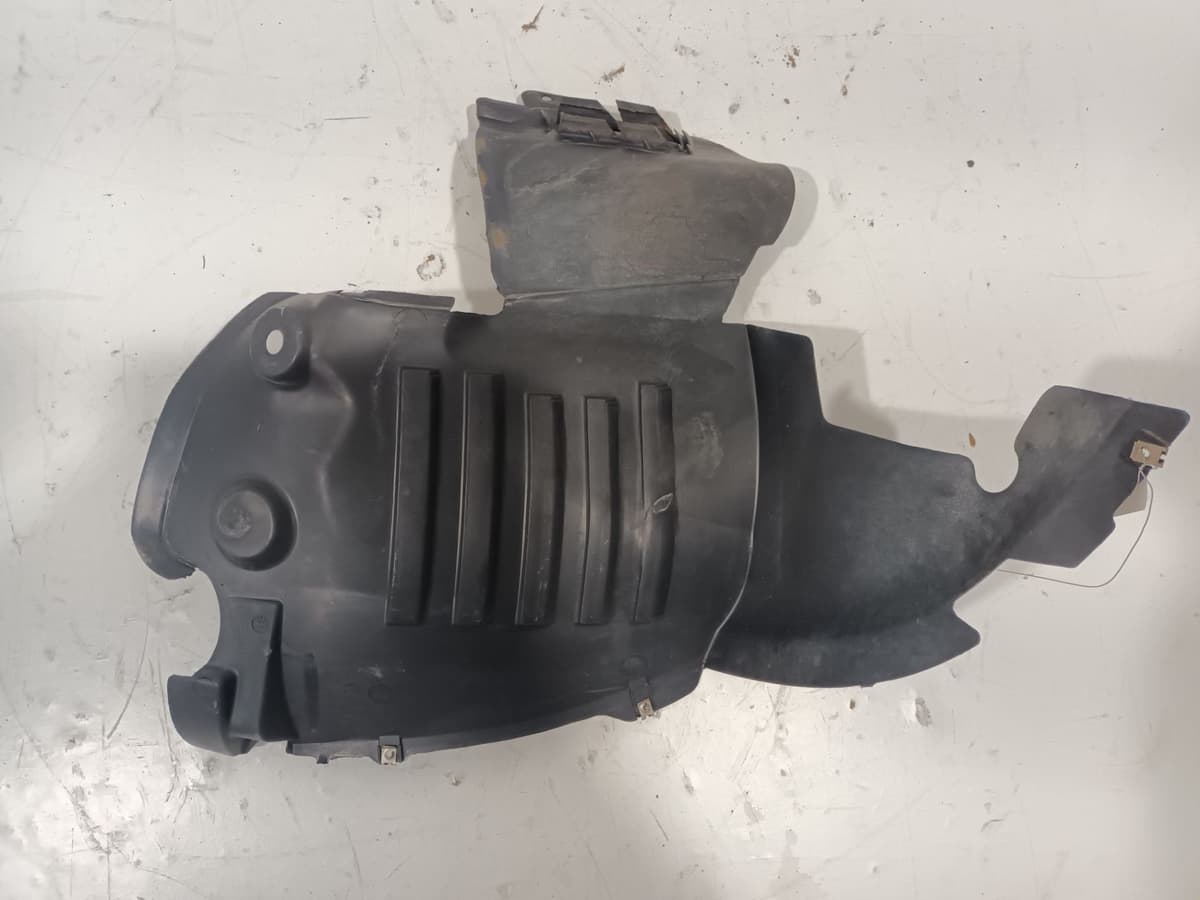 Pare-boue aile avant droite 1/2 — RENAULT — KANGOO I — PHASE 2 — OE 8200460515 — occasion garantie 2 ans