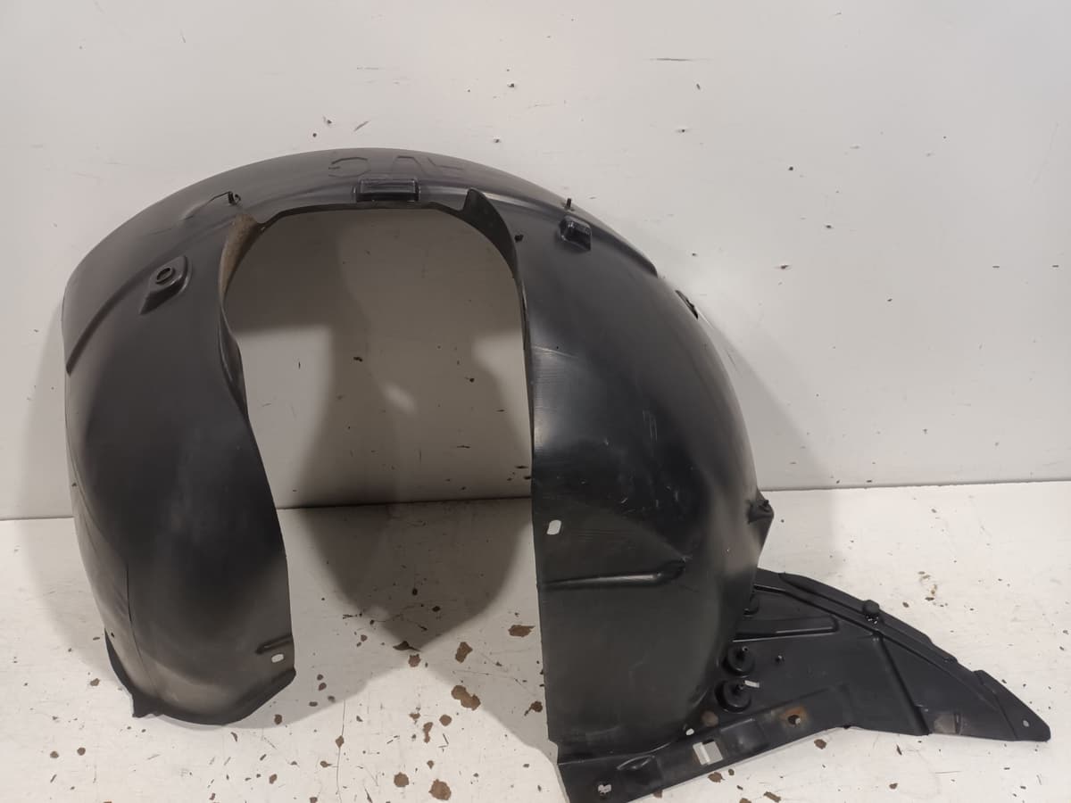 Pare-boue aile avant gauche — CITROEN — C3 PICASSO — PHASE 1 — OE 7136HQ — occasion garantie 2 ans