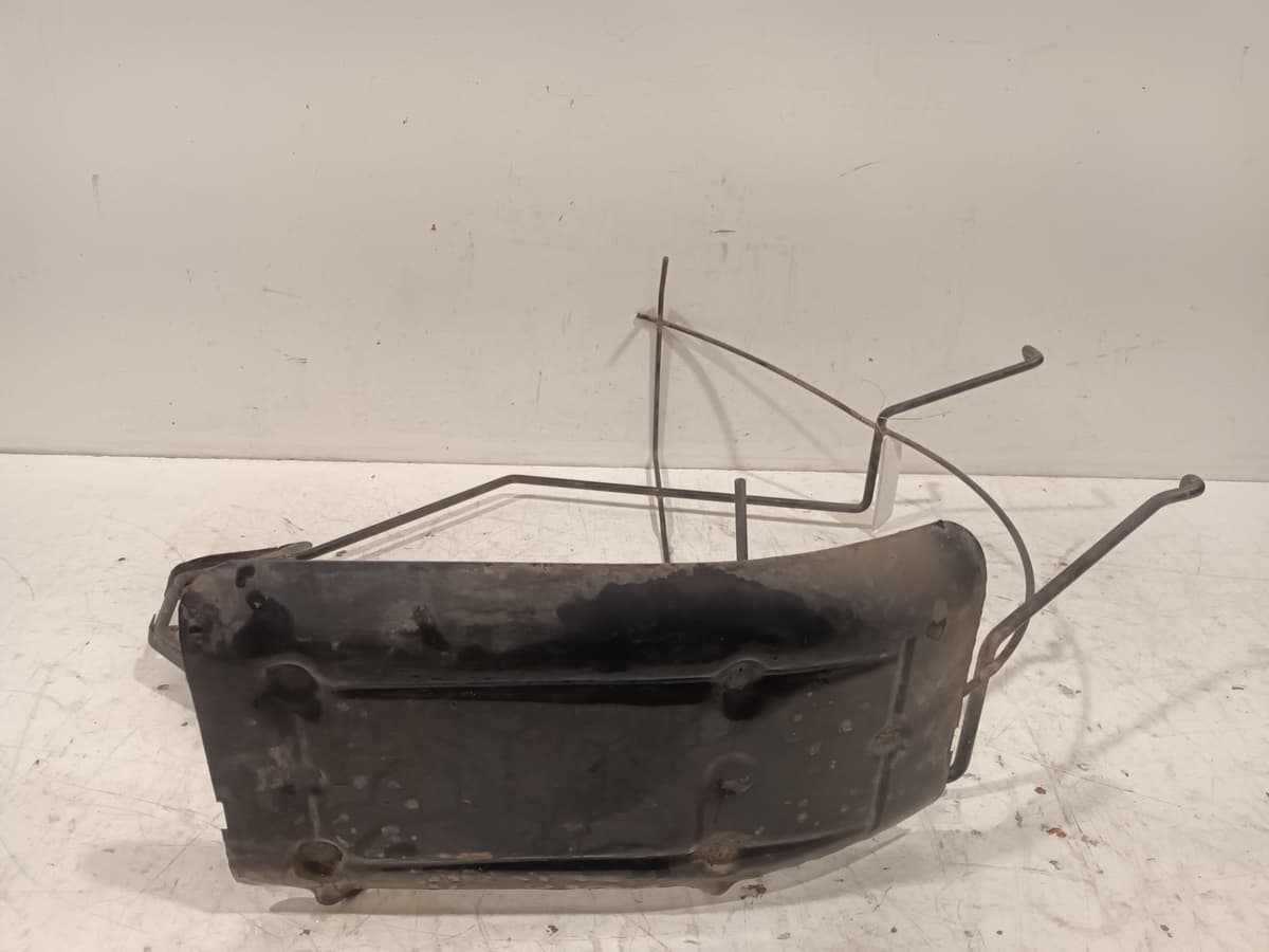 Panier roue secours — PEUGEOT — PARTNER II — PHASE 1 — OE 9673238980 — occasion garantie 2 ans