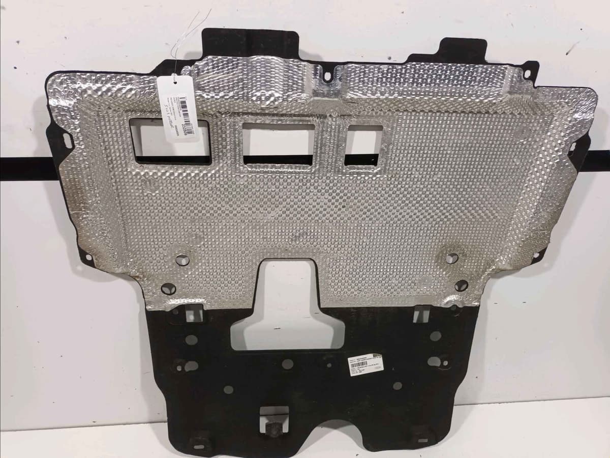 Protection carter huile — PEUGEOT — 208 II — PHASE 1 — OE 9824226080 — occasion garantie 2 ans