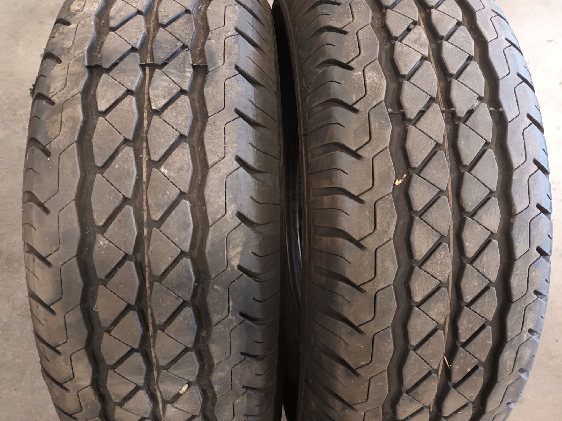 PNEU d'occasion garantie 2 ans Référence OE : 225/70R15, PEUGEOT BOXER III PHASE 1