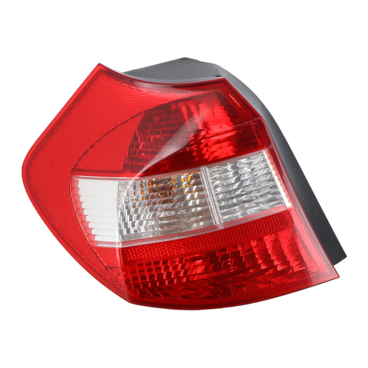 Feu arriere gauche — BMW — SERIE 1 — PHASE 1 — OE 63216924501 — occasion garantie 2 ans