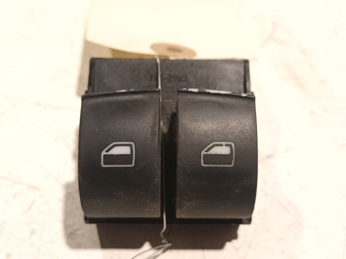 Commande leve-glace porte avant gauche — AUDI — A3 — OE 8Z0959851G5PR — occasion garantie 2 ans