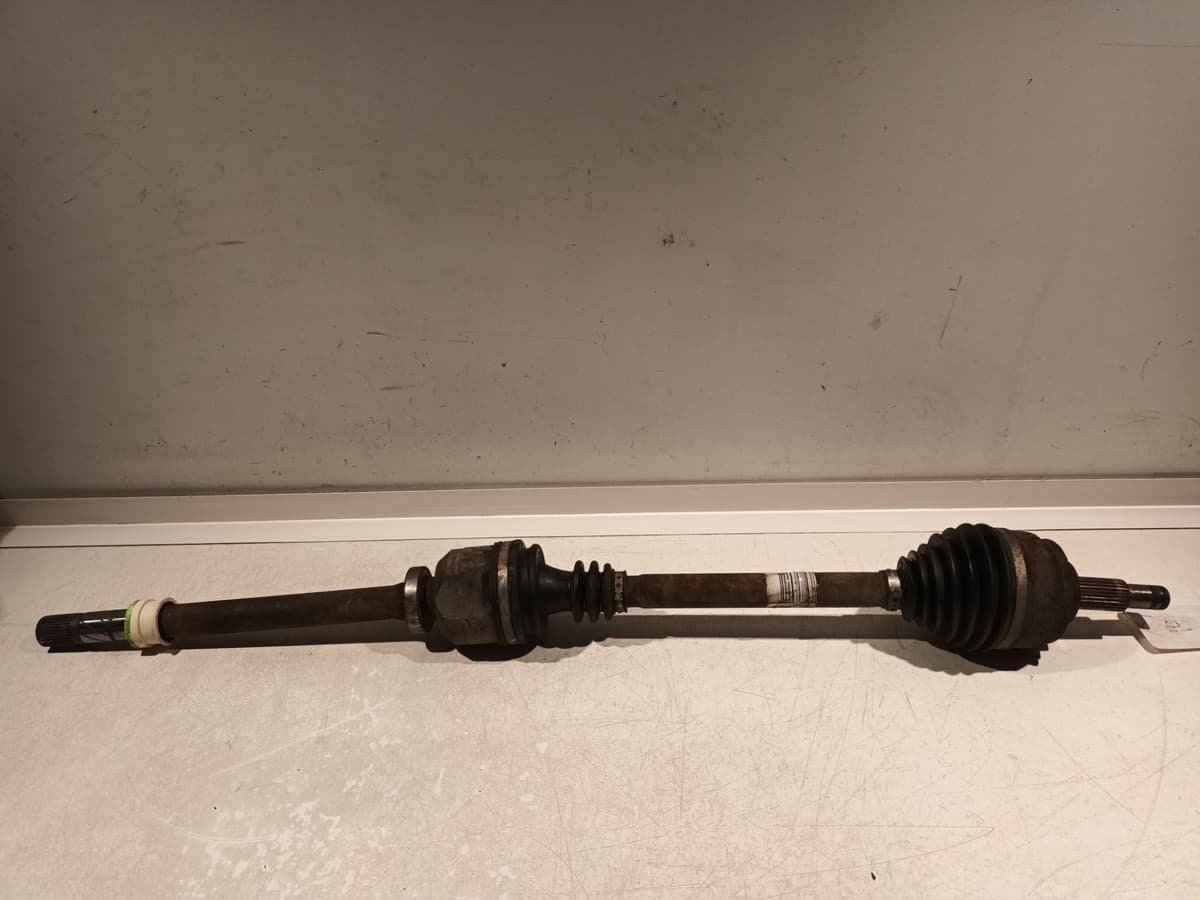 Transmission avant droite — RENAULT — ESPACE IV — PHASE 2 — OE 8200500683 — occasion garantie 2 ans