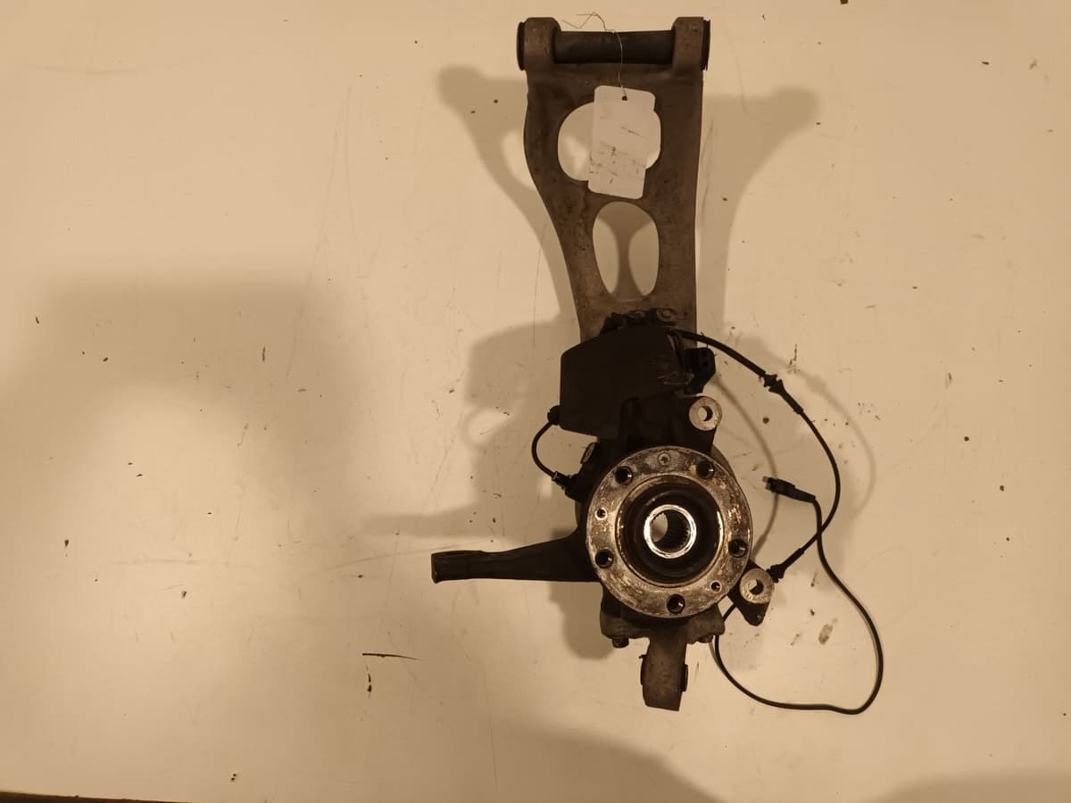 Pivot avant droit — PEUGEOT — 407 — PHASE 1 — OE 1640790480 — occasion garantie 2 ans