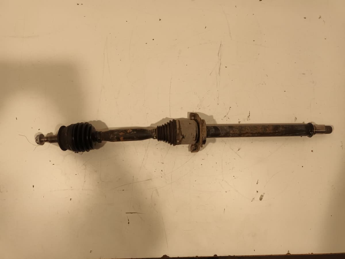 Transmission avant droite — MERCEDES — CLASSE B I — PHASE 1 — OE A1693603272 — occasion garantie 2 ans