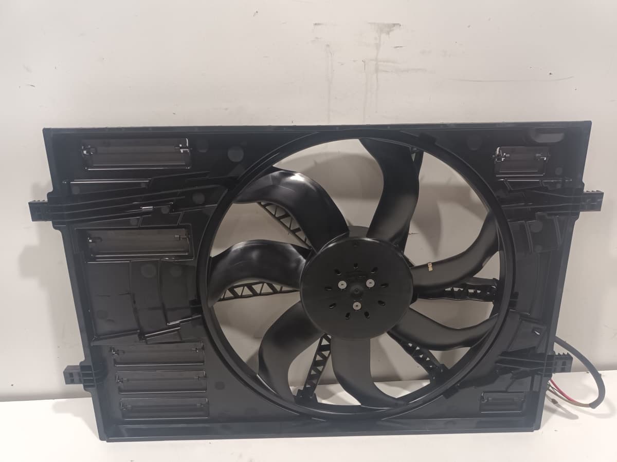 Moteur ventilateur radiateur — VOLKSWAGEN — POLO VI — PHASE 2 — OE 2Q0121203M — occasion garantie 2 ans