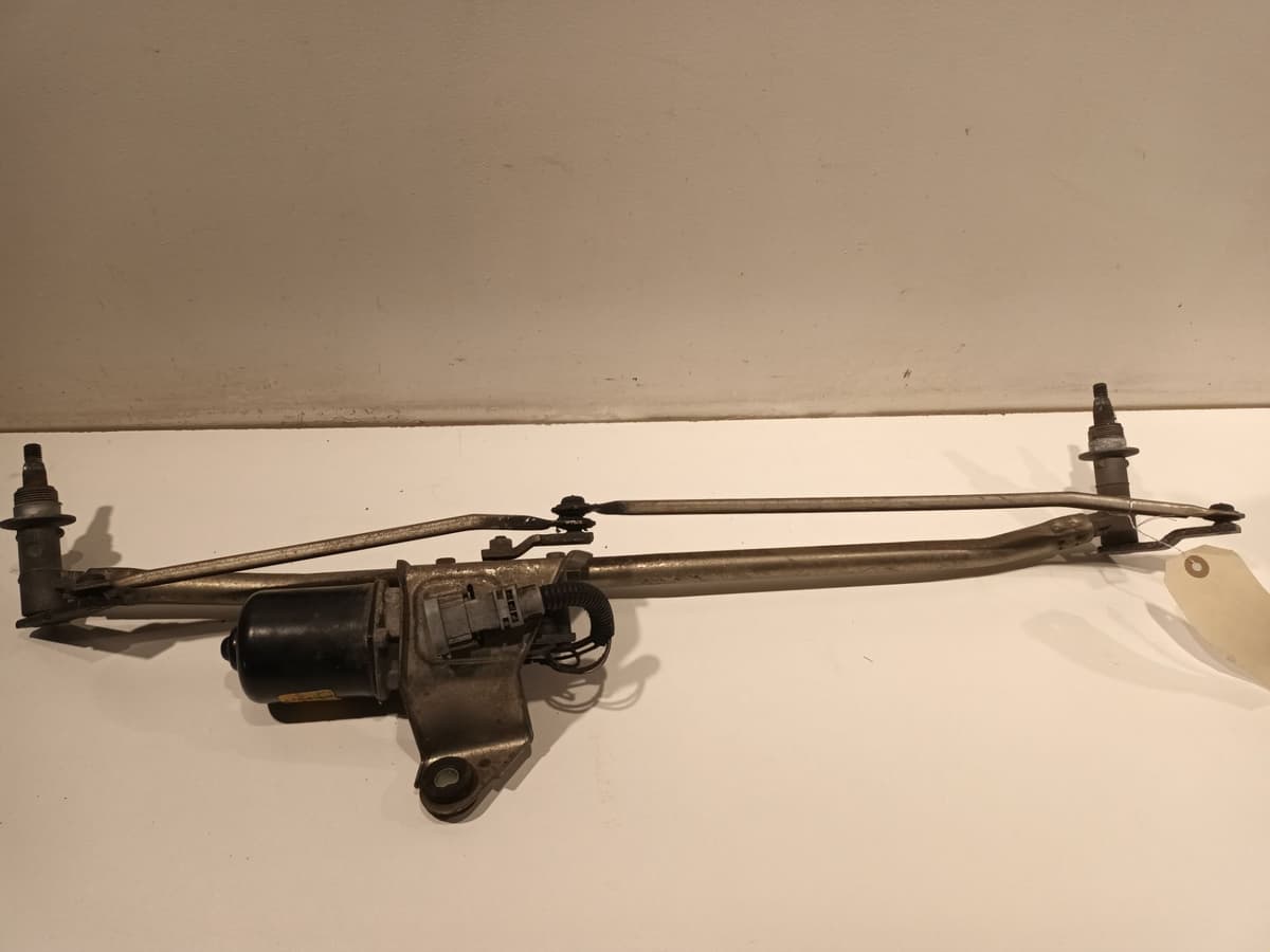 Moteur essuie-glace avant — RENAULT — MASTER II — PHASE 3 — OE 7701058169 — occasion garantie 2 ans