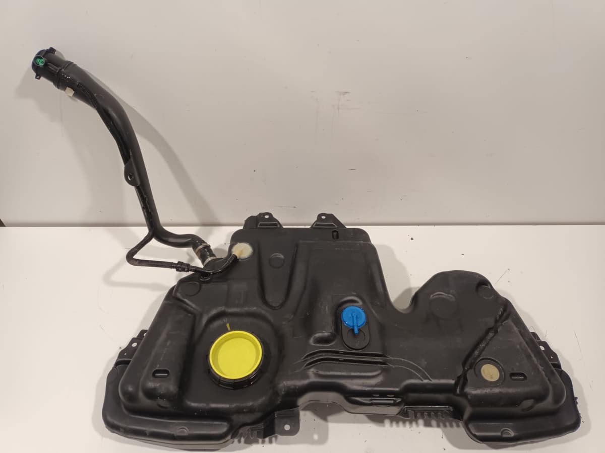 Reservoir carburant — RENAULT — CLIO III — PHASE 1 — OE 7701210268 — occasion garantie 2 ans