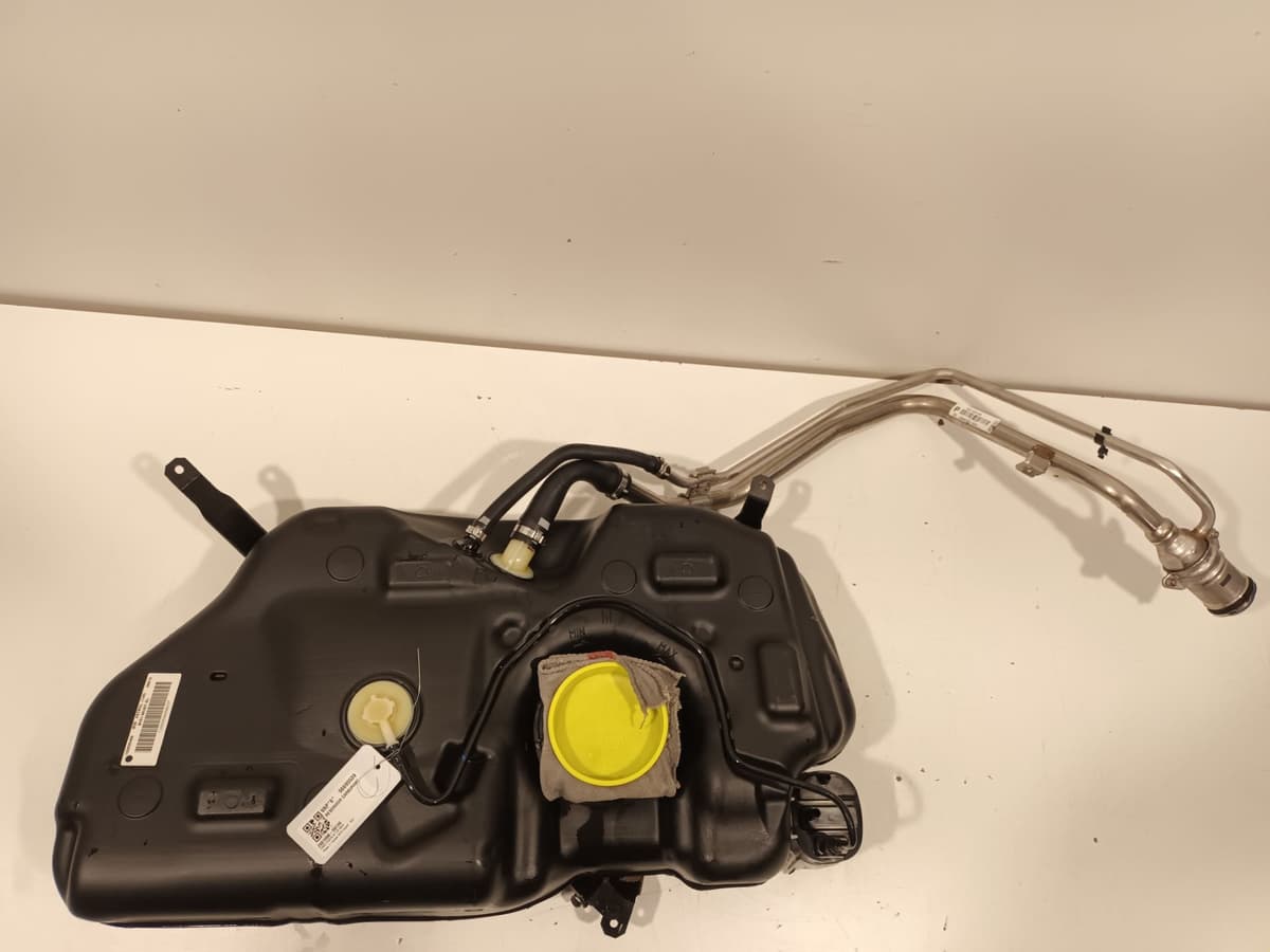Reservoir carburant — FORD — FIESTA VI — PHASE 1 — OE 1685862 — occasion garantie 2 ans