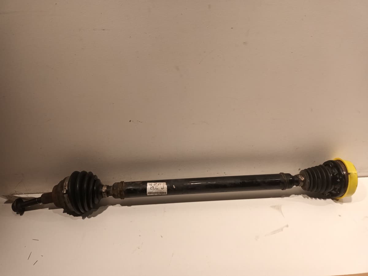 Transmission avant droite — VOLKSWAGEN — GOLF V — OE 5Q0407272FF — occasion garantie 2 ans