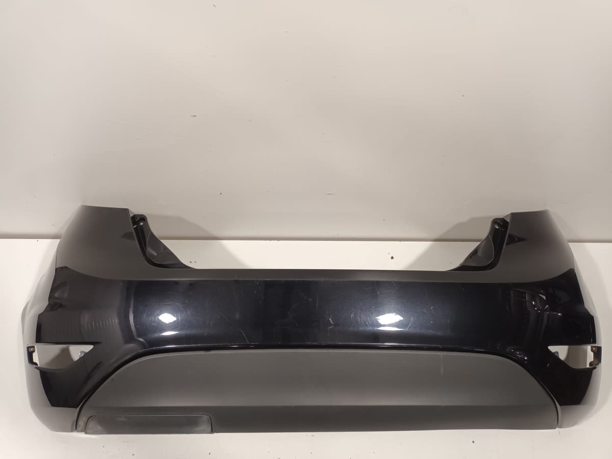 Pare-choc arriere — FORD — FIESTA VI — PHASE 1 — OE 1730685 — occasion garantie 2 ans