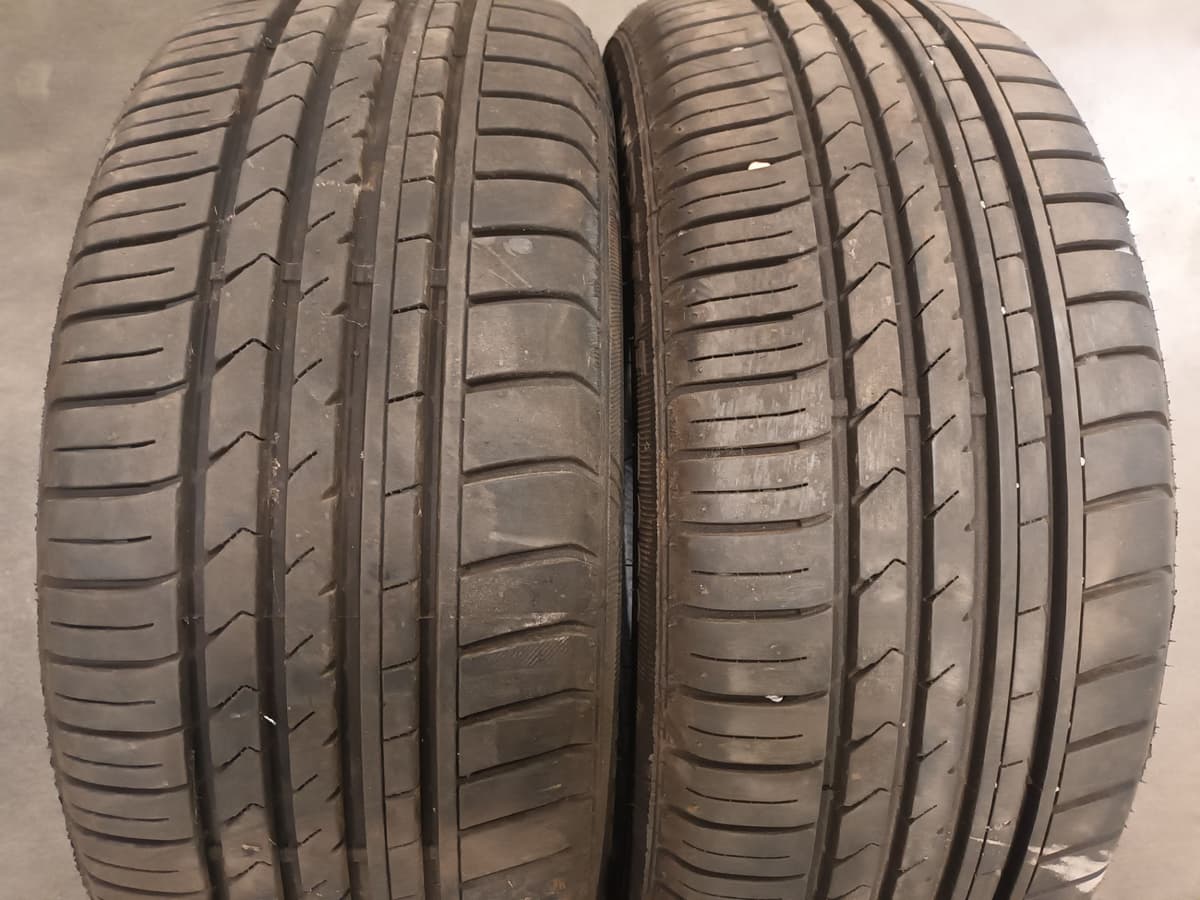 Pneu — FORD — FIESTA VI — PHASE 1 — OE 195/50R15 — occasion garantie 2 ans