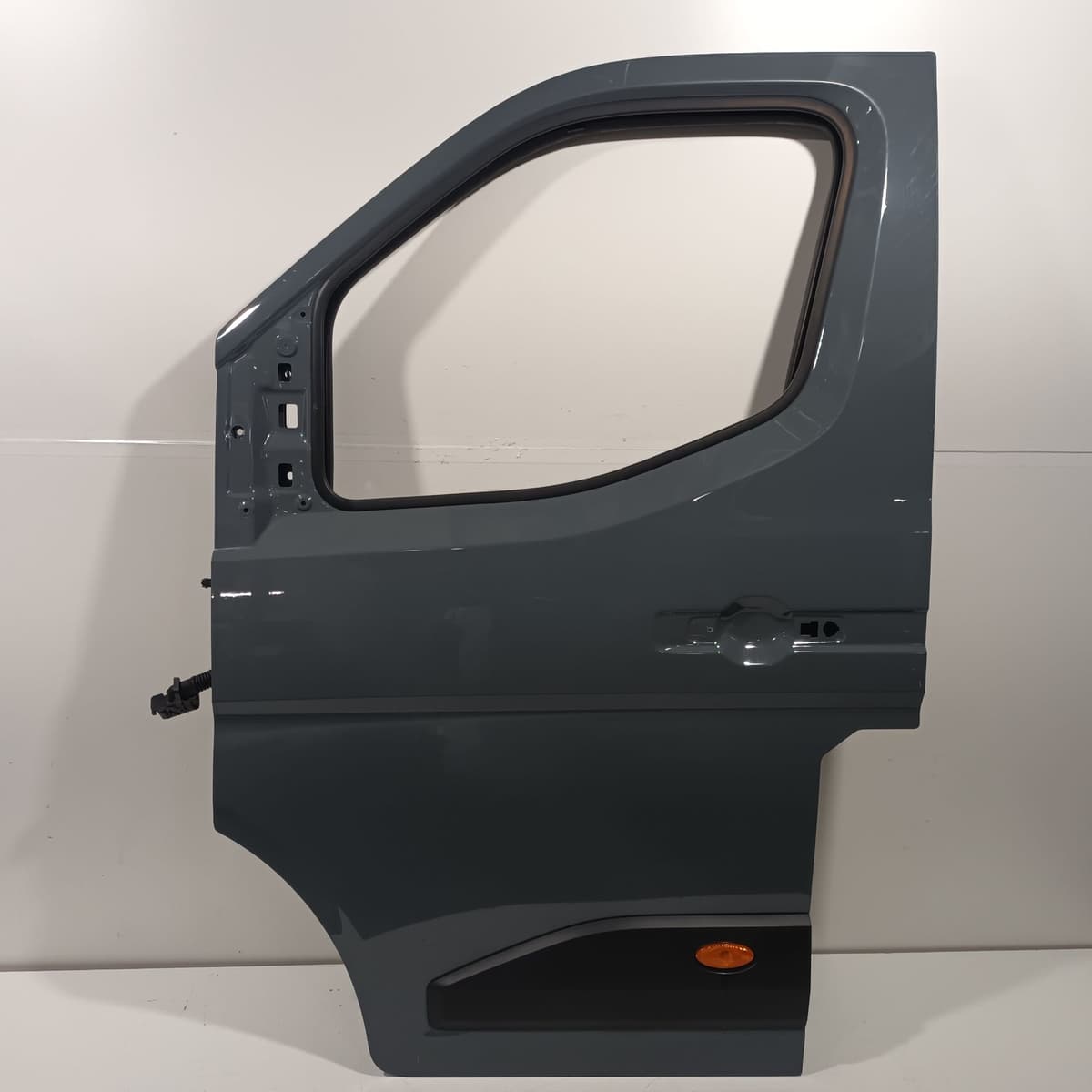 Porte avant gauche — RENAULT — MASTER IV — OE 801012930R — occasion garantie 2 ans