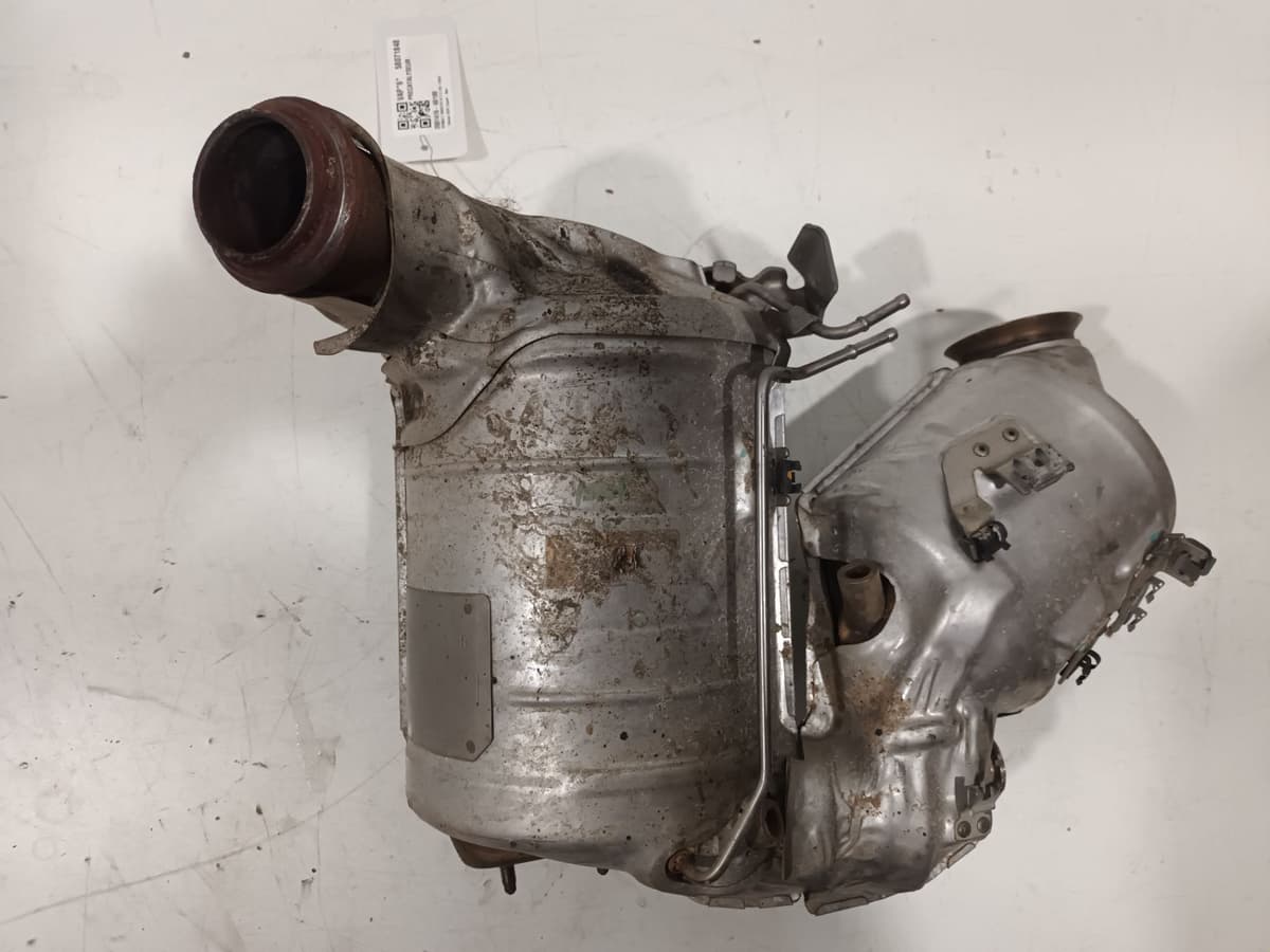 Precatalyseur — RENAULT — MASTER IV — OE 208A06174R — occasion garantie 2 ans