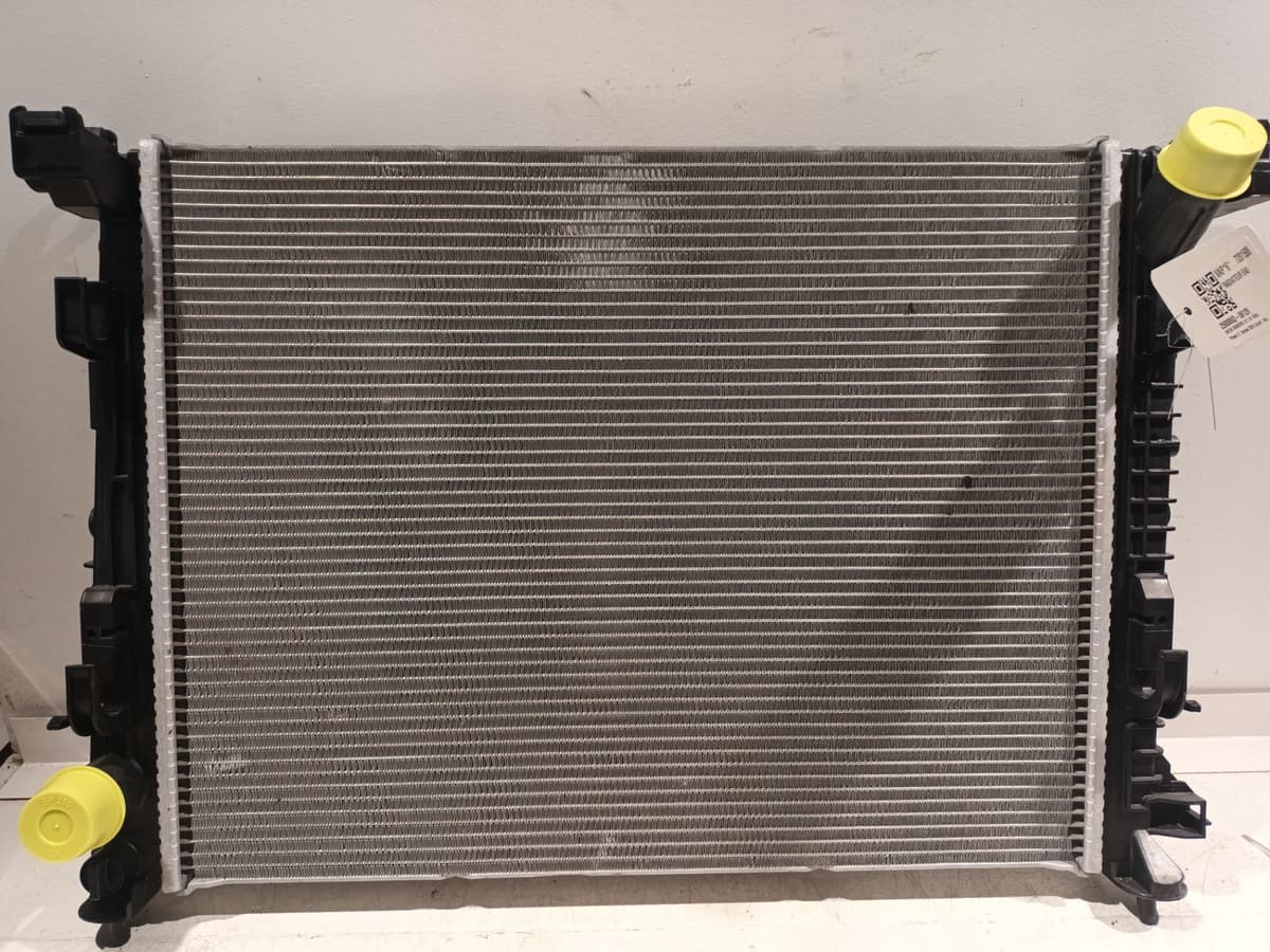 Radiateur eau — DACIA — SANDERO III — PHASE 2 — OE 214107347R — occasion garantie 2 ans