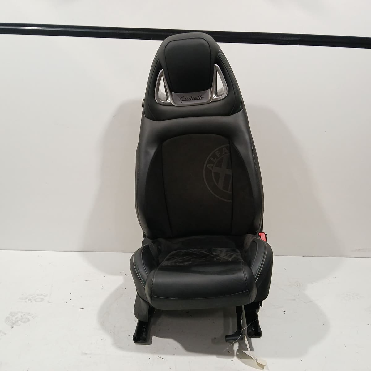 Siege avant droit — ALFA ROMEO — GIULIETTA — OE 51836086 — occasion garantie 2 ans