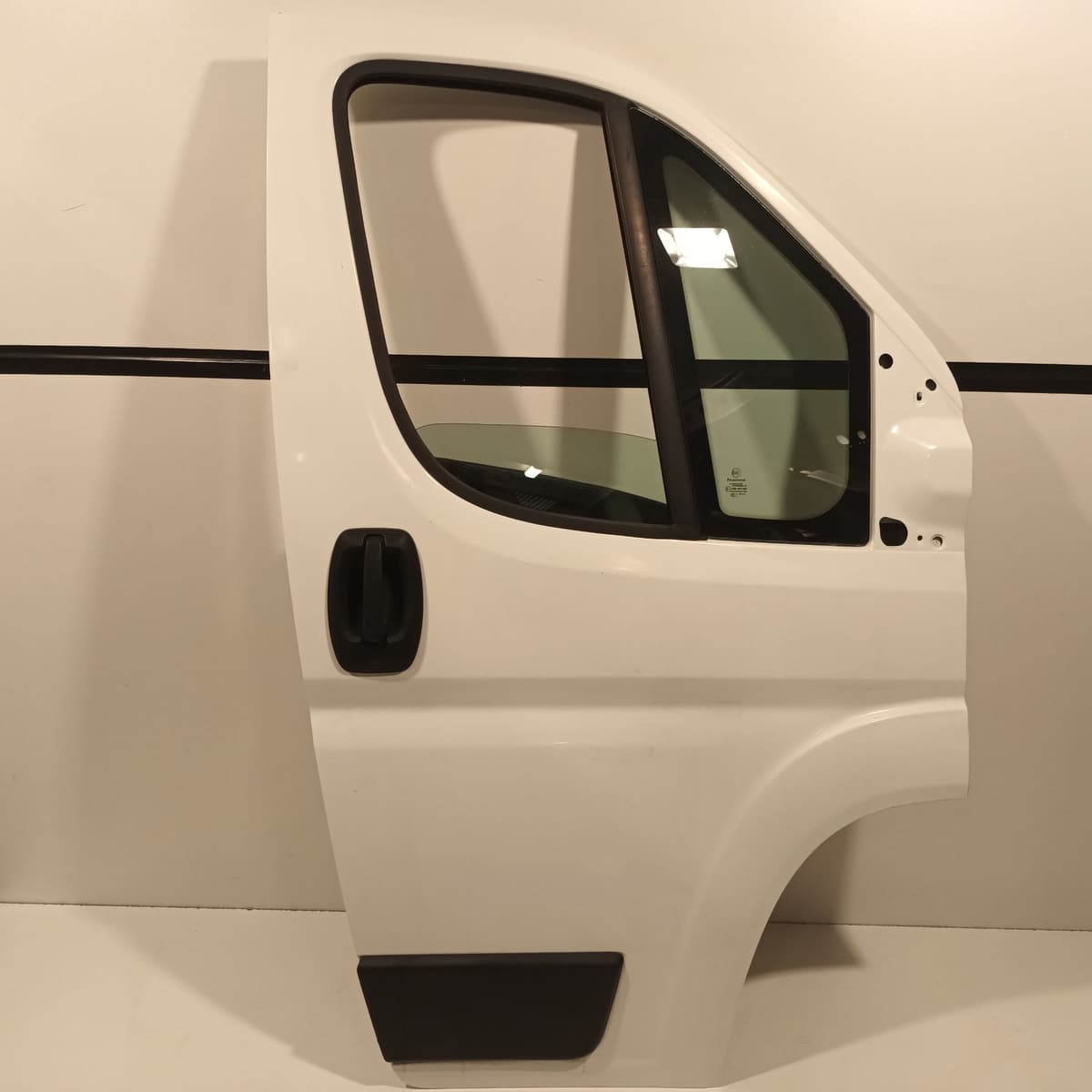 Porte avant droite complete — CITROEN — JUMPER III — PHASE 2 — OE 1682477280 — occasion garantie 2 ans