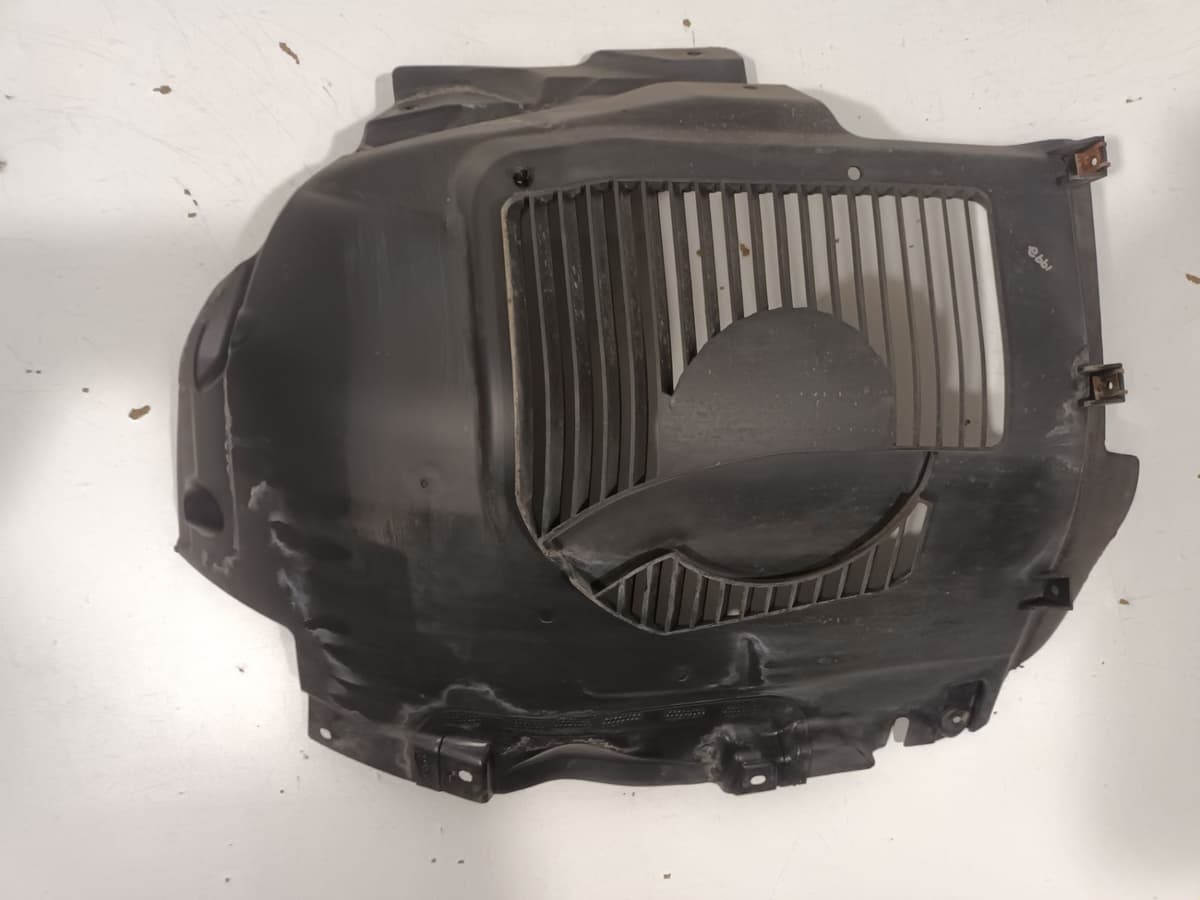 Pare-boue aile avant droite 1/2 — TESLA — MODEL S — PHASE 1 — OE 101628600D — occasion garantie 2 ans